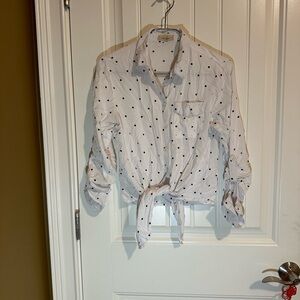 Pocka dot button up top